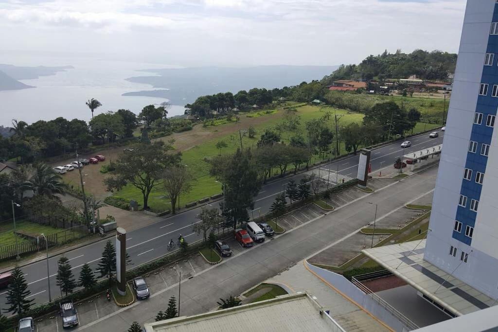 Wind Residences By Smco Tagaytay City Exterior photo