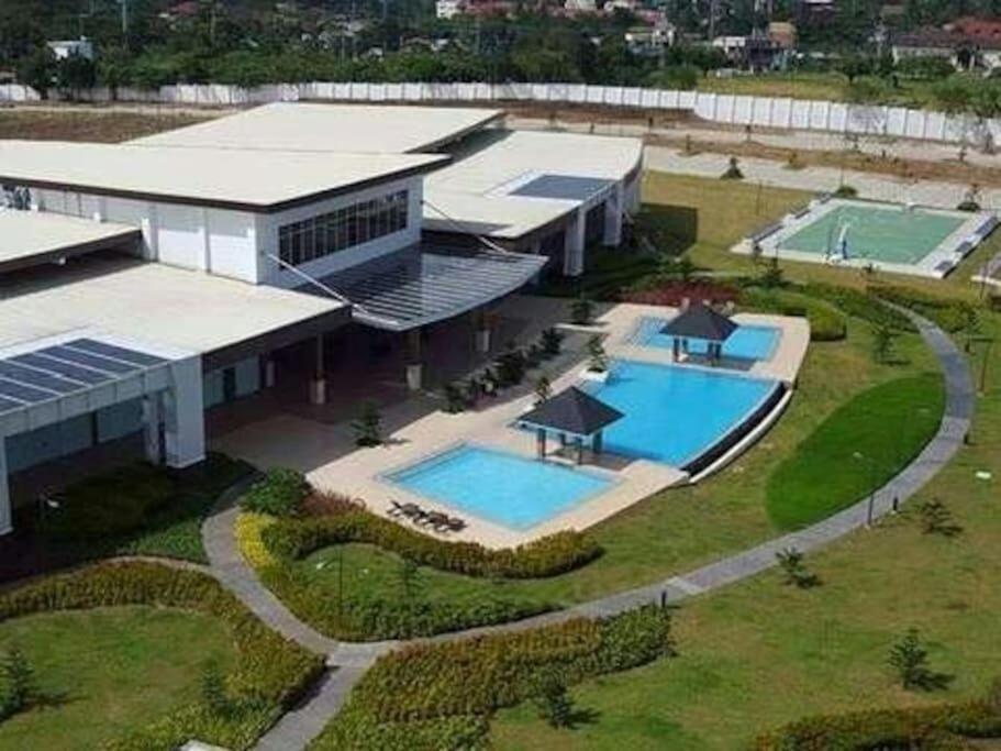 Wind Residences By Smco Tagaytay City Exterior photo